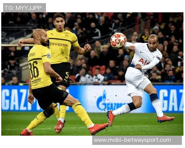 热刺与桑德兰激战成平局本坦库尔与海特勒伊达场上冲突引发关注