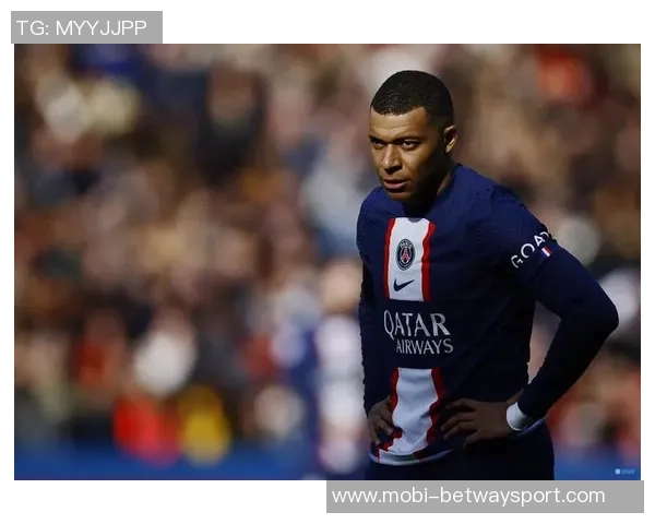 姆巴佩与巴黎的劳资纠纷将于周二裁决若无结果将交由法官处理 姆巴佩与巴黎的劳资纠纷将于周二裁决若无结果将交由法官处理